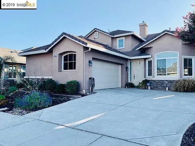 603 Glacier Way photo 1
