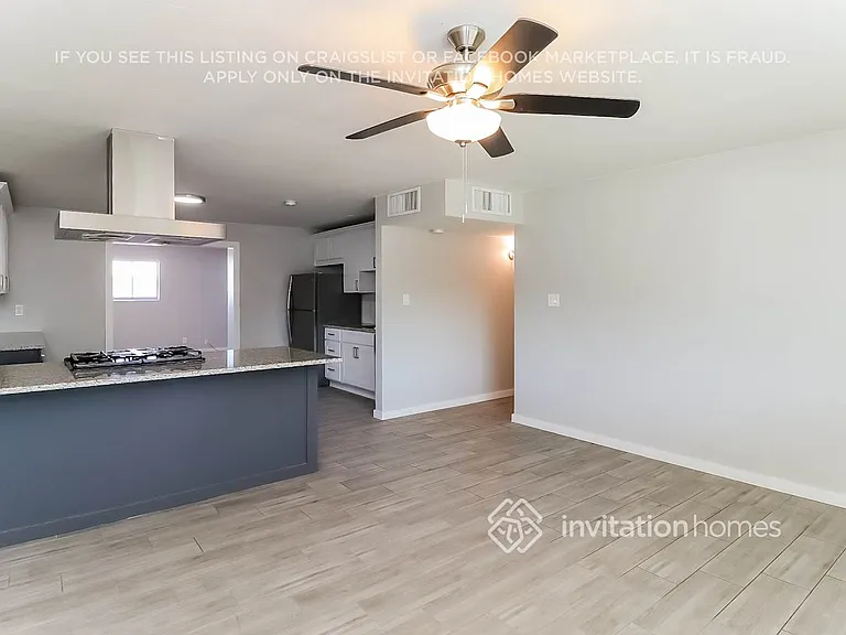 2332 W Orchid Ln — Photo 5