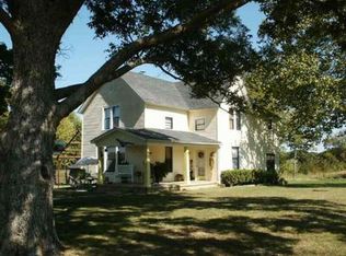 2162 Short Mountain Rd, Paris, AR 72855