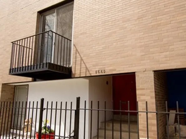 5640 S Harper Ave, Chicago, IL 60637