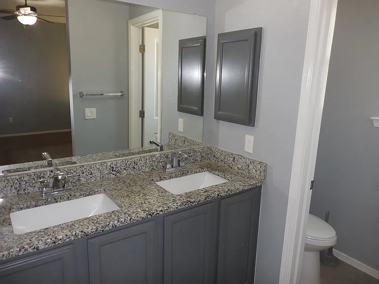 12867 Ivelet Ct — Photo 16