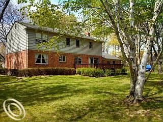 3rd image of 5055 Glenway Dr