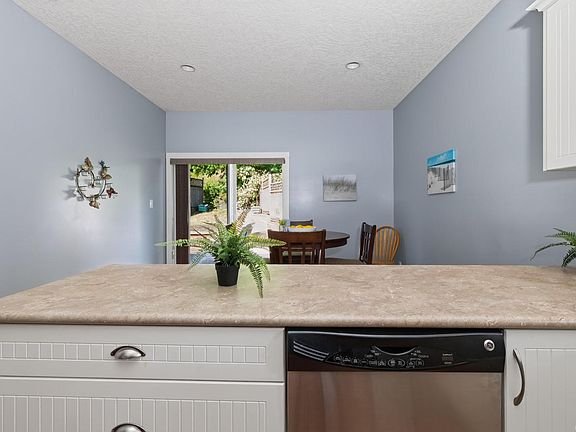 5th image of 6326 Ardea Pl