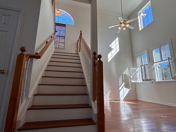 3rd image of 4133 Aldenham Dr
