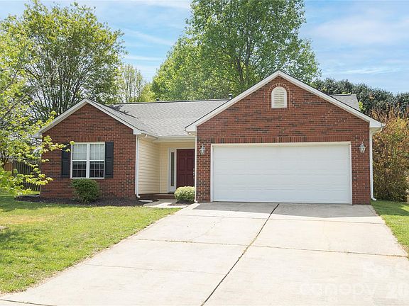 2nd image of 3423 Continental Dr