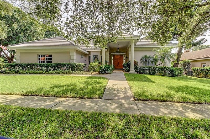 1st image of 2348 Pinnacle Cir N