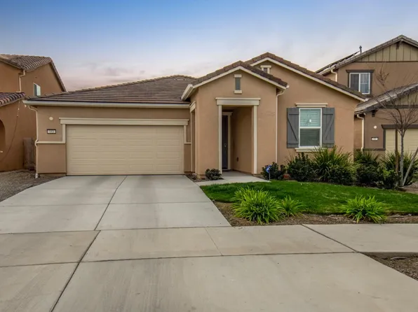 103 S 16th St, Kerman, CA 93630