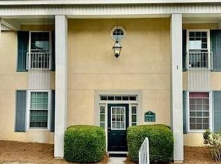 3600 Chateau Dr #V236, Columbia, SC 29204