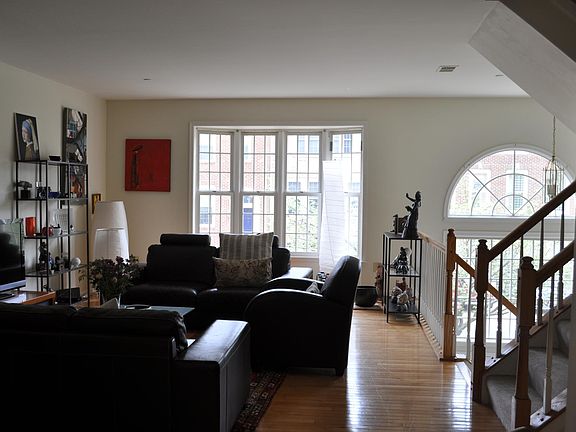 3rd image of 9714 Whitley Park Pl #Th