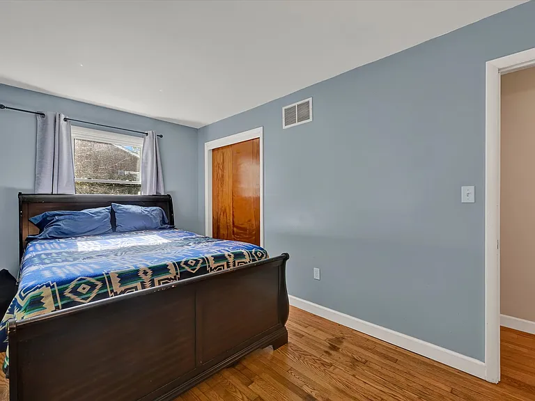2019 S Fountain Green Rd — Photo 15