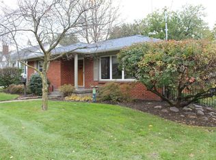 1102 Malta St NE, Grand Rapids, MI 49503