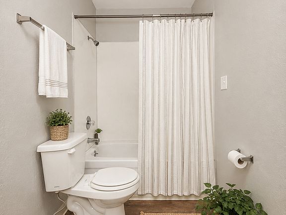 5th image of 8200 Fair Oaks Blvd #49