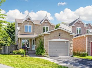 7 Yorkville Ct, Clarington, ON L1E 2A7