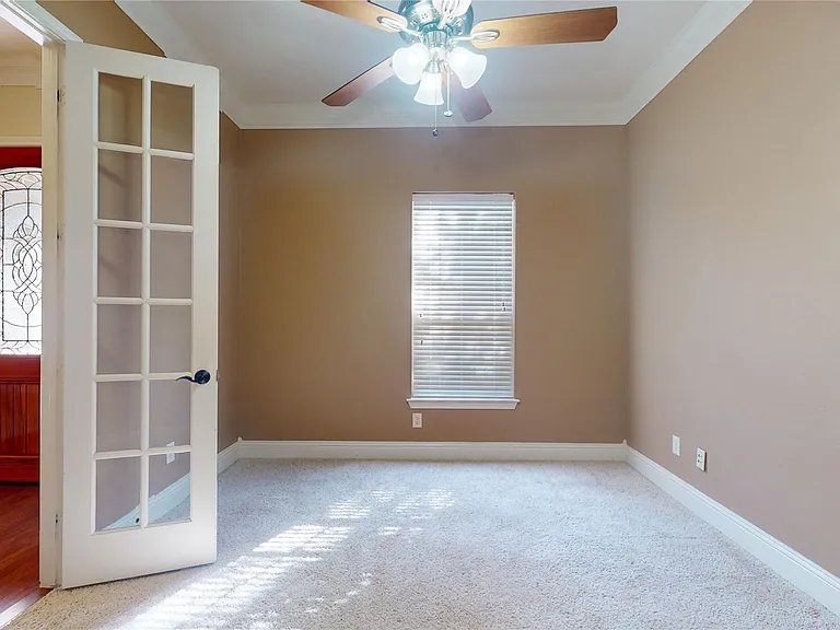8538 Sunrise Meadow Ln — Photo 9