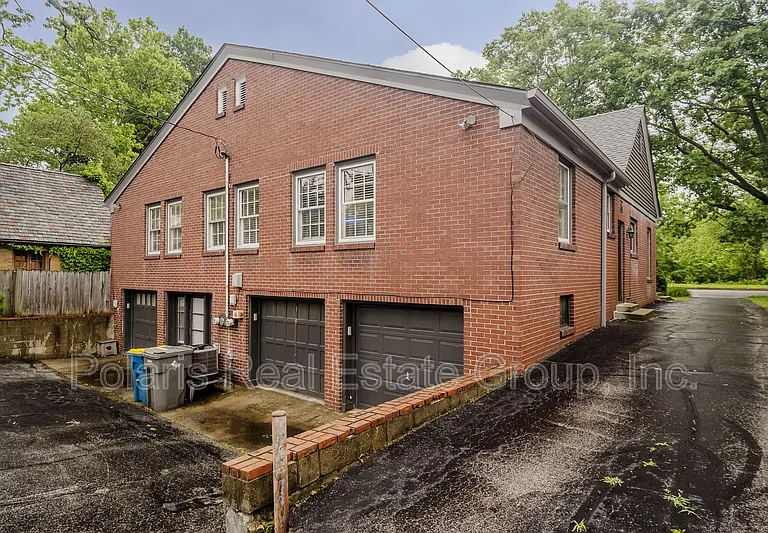 3346 Fall Creek Pkwy — Photo 29