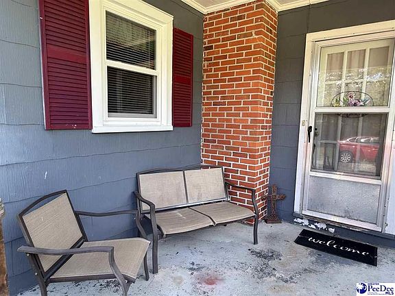 4th image of 222 E Hampton St