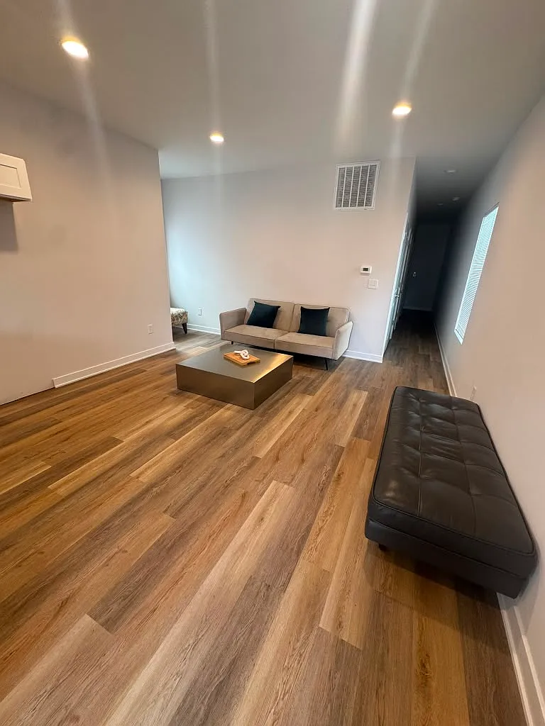 2 bed, $1,250 — Photo 3
