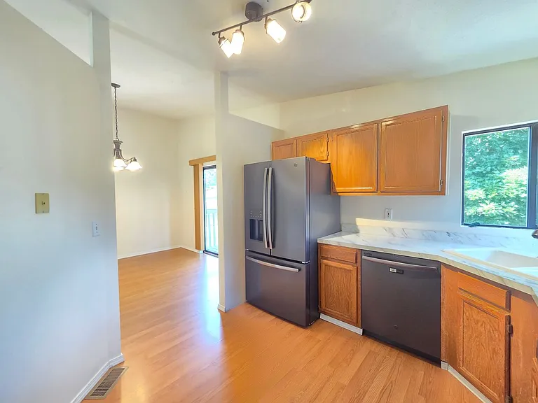 4908 W Lamar Ave — Photo 10