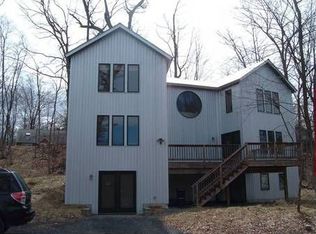 35 N Oakwood Ter, New Paltz, NY 12561
