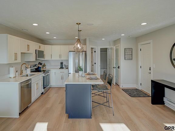 2nd image of 708 Howard Ave