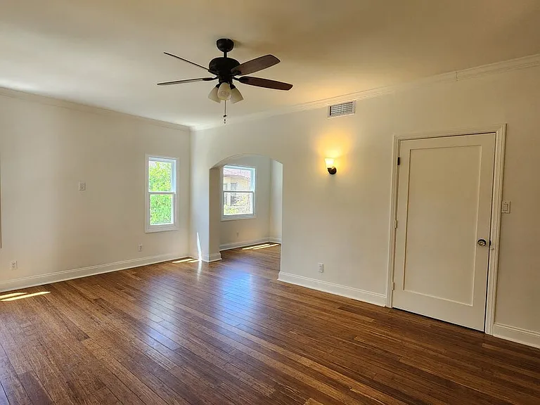 223 N Cordova St #1 — Photo 6
