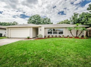 2124 Flamingo Pl, Safety Harbor, FL 34695