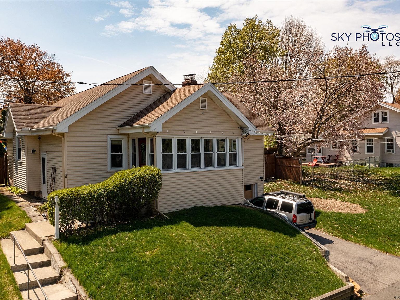 16 HAZELHURST Avenue, Albany, NY 12203 Zillow