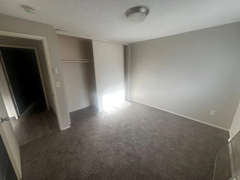8747 SE Flavel St #8747 — Photo 11