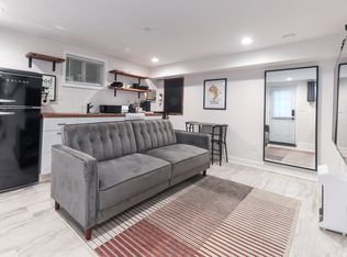 508 45th St NE #B, Washington, DC 20019