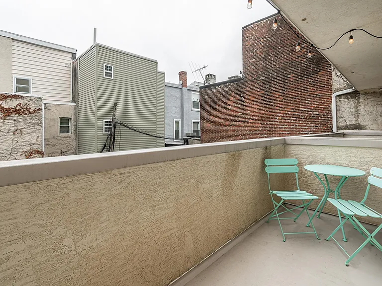 1233 N 2nd St #B — Photo 9