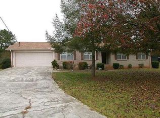 1828 Cates Ct, Snellville, GA 30078