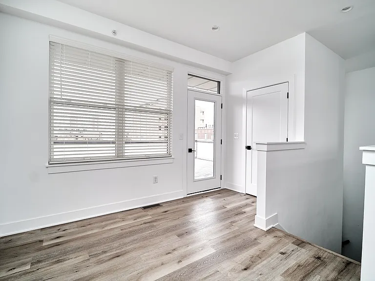 Top level loft - perfect for hosting and entertaining!
