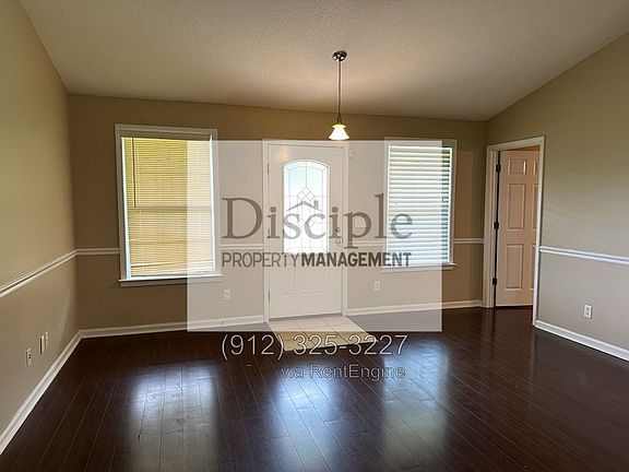 3rd image of 300 Lake Shore Dr