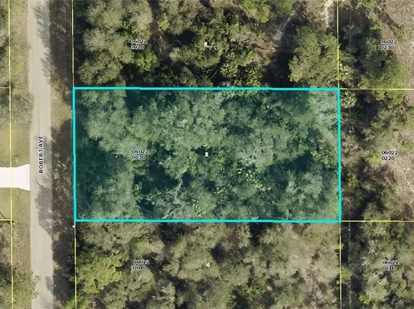 1718 Robert Ave, Lehigh Acres, FL 33972