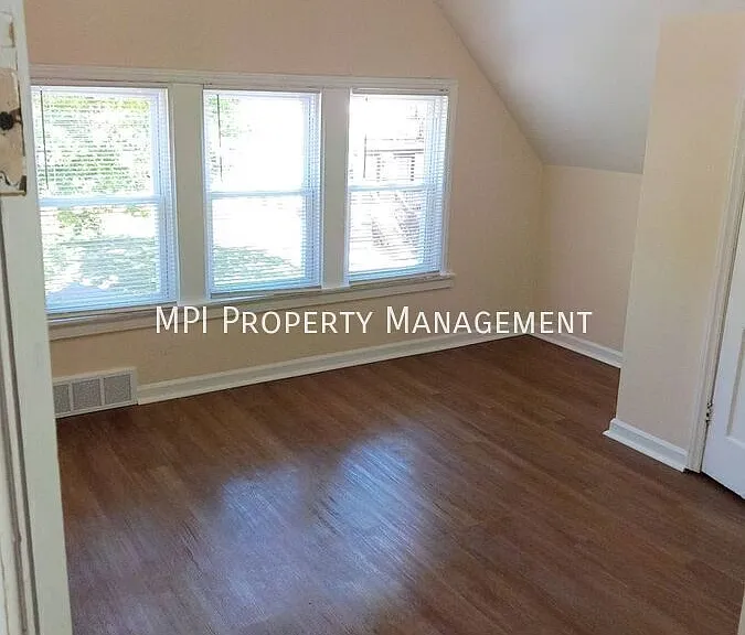 3356 N 12th St #A — Photo 2