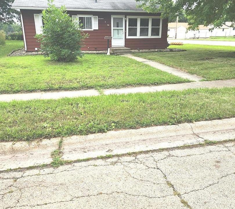 1st image of 1702 19th Ave