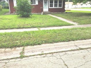 1702 19th Ave, Sterling, IL 61081
