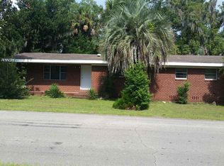 214 N Calhoun St, Perry, FL 32347