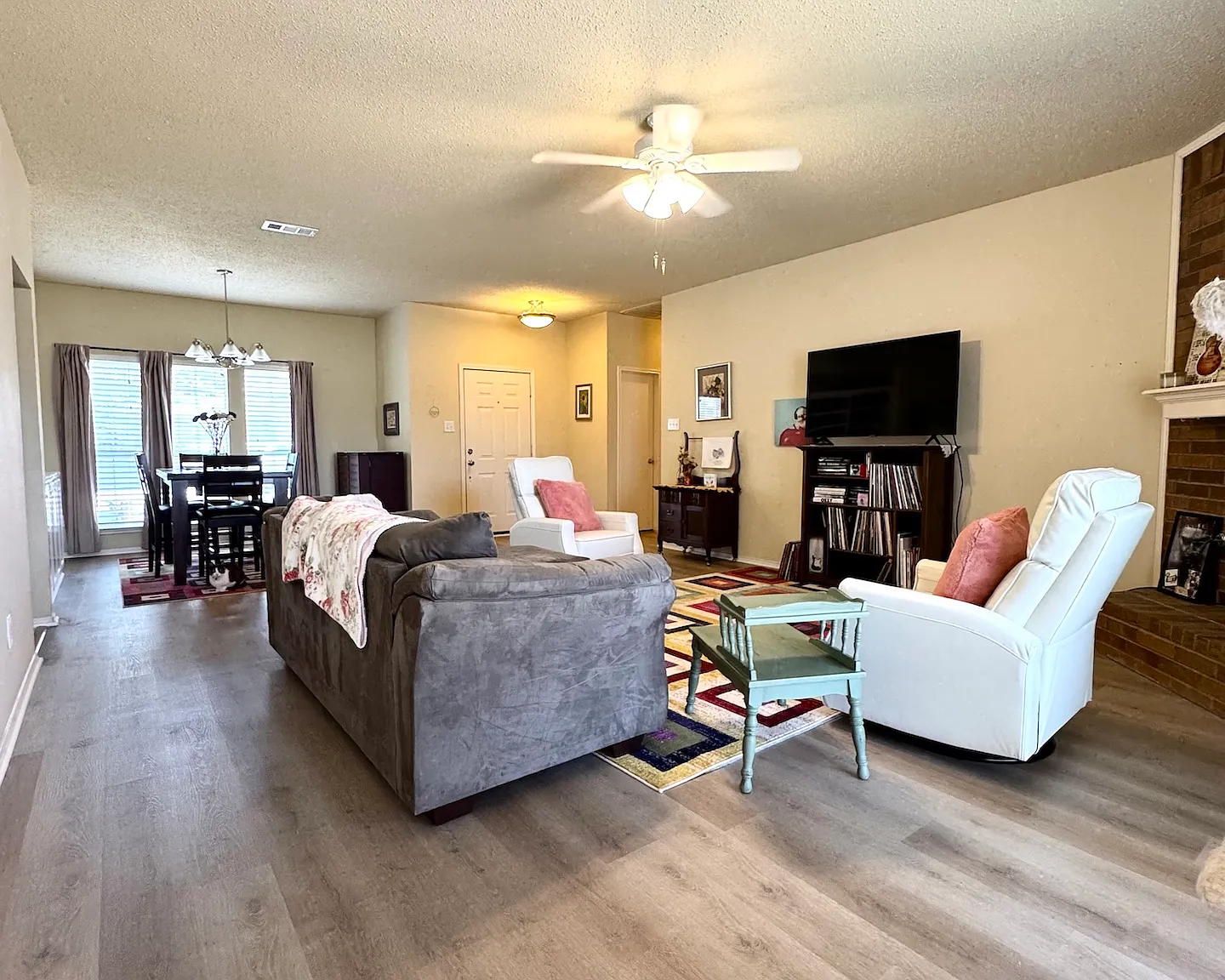 5512 Vineyard Ln — Photo 4