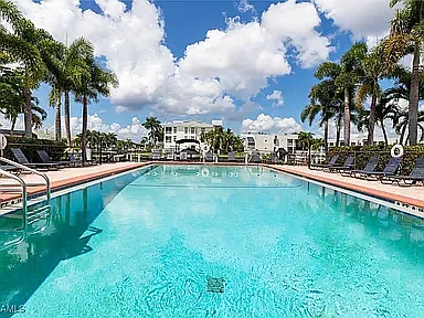 311 Garvin St #305B — Photo 8