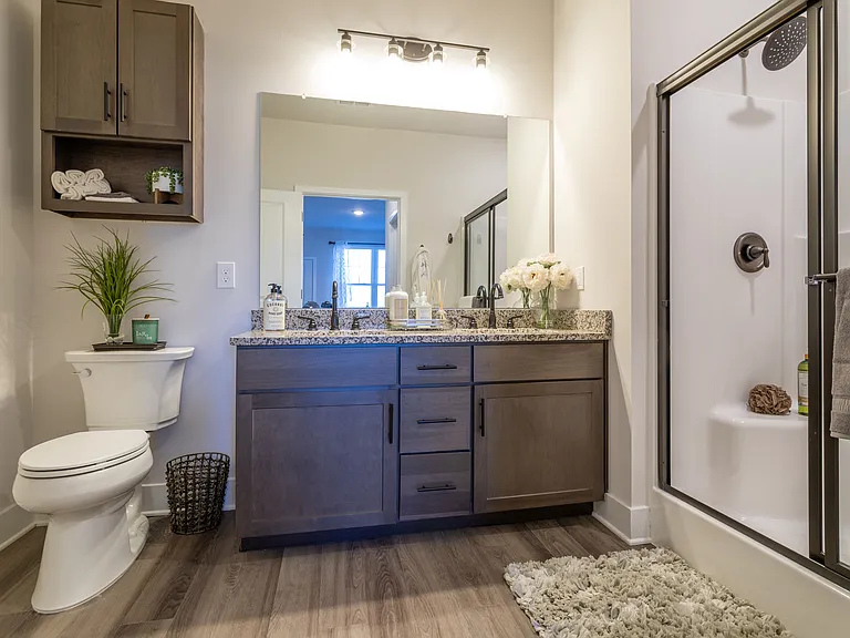 HH Bath View Apartments — Photo 7