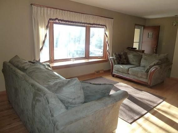 3rd image of 1222 Ed Mar Cir