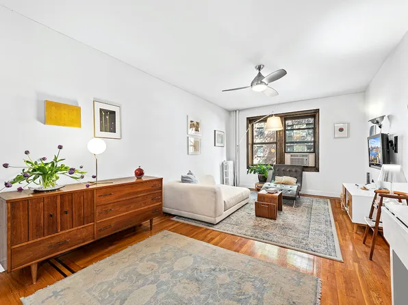 504 Grand Street image 1 of 8