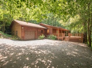 155 Pinecrest Dr, Franklin, NC 28734