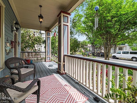 3rd image of 1820 N MARKET Street