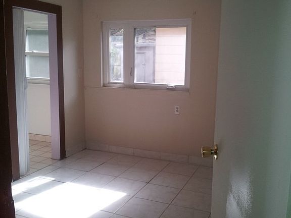 5th image of 3611 N Avenida Republica De Cuba