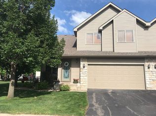 1671 Wellington Ln, Shakopee, MN 55379