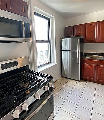 2nd image of 699 Ocean Ave #5FF