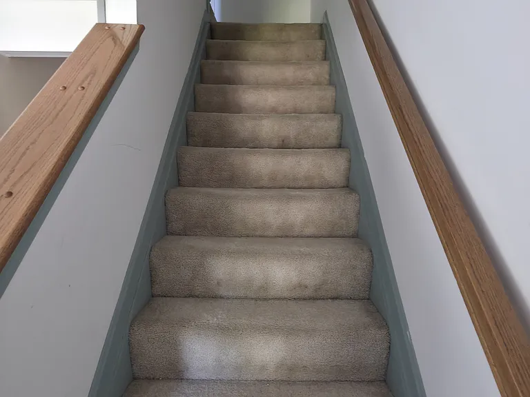 2202 N Tollgate Cir — Photo 9