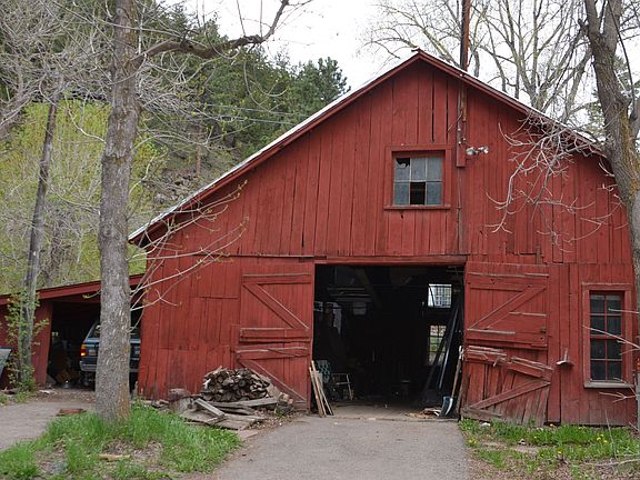 1890 Barn